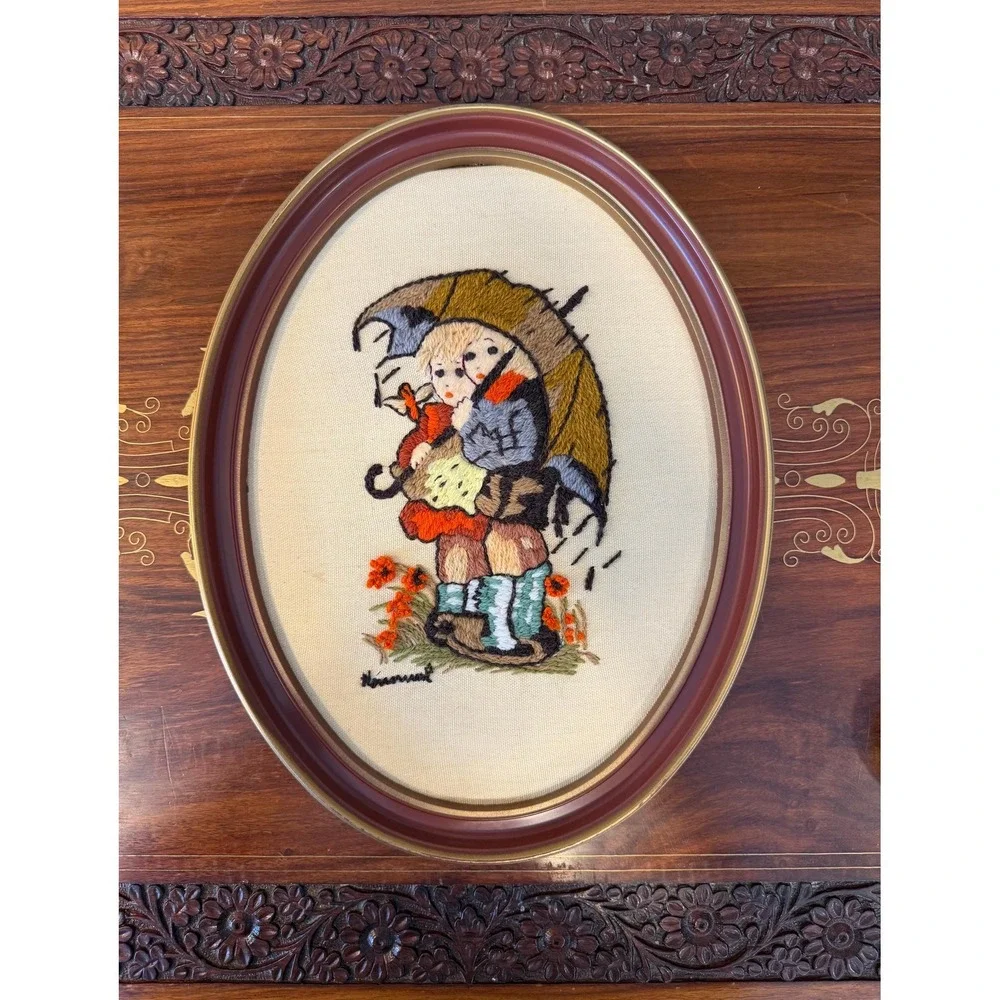 Vintage Hummel Embroidered Wall Art Pair – Framed Oval Needlework‎ (13x10)